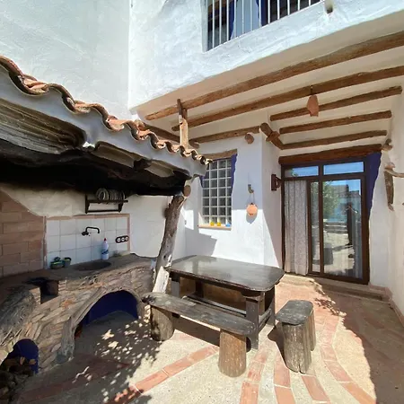 Nyaraló Tia Salome