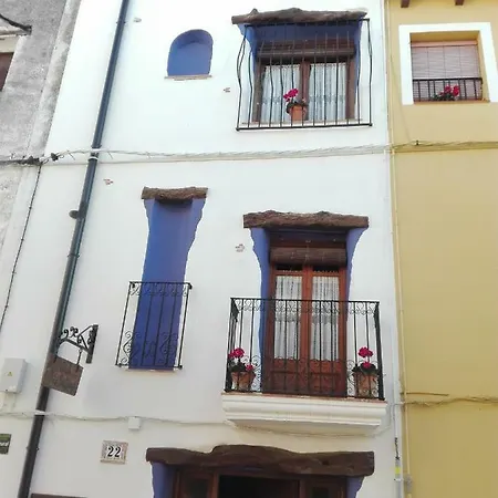 Tia Salome Nyaraló *